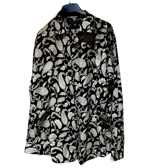 Daniel Cremieux tailored fit paisley button down 100% cotton like new condition - Picture 1 of 4